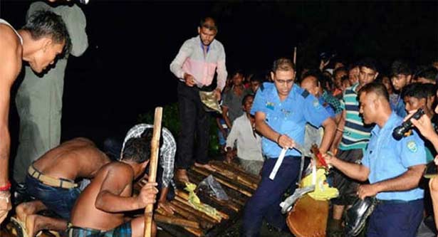 যশোরে বিধ্বস্ত বিমানের উদ্ধার কাজ সমাপ্ত