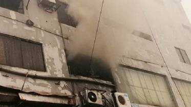 উদ্ধার কাজে সেনা, নৌ ও বিমানবাহিনী