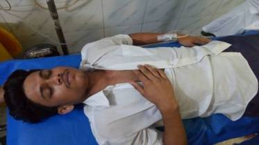 ঝিনাইদহে স্কুলছাত্রকে ছুরিকাঘাত