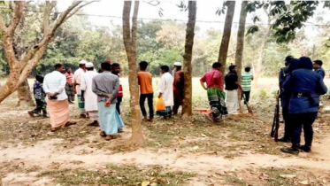 দীর্ঘ ২৩ বছর পর সম্পত্তি ফিরে পেলেন অসহায় ফজলুল
