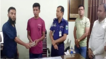 ব্যাগভর্তি ২৫ লাখ টাকা পেয়েও ফেরত দিলেন ট্রাকচালক