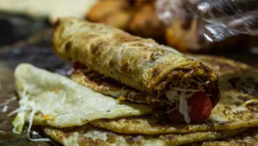 গিনেস বুকে স্থান পেল উগান্ডার ‘রোলেক্স’