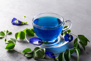 নতুন চমক নীল চা