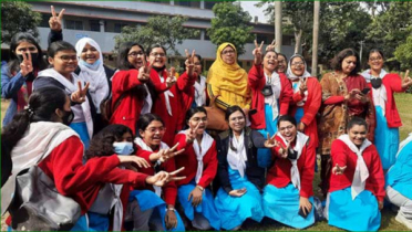 রাজশাহীতে এবারও ছেলেদের চেয়ে এগিয়ে মেয়েরা