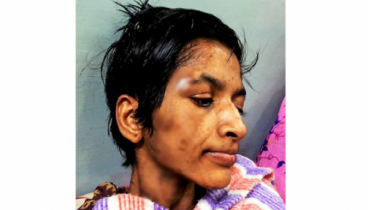 নির্যাতনের পর জখমে দেওয়া হতো মরিচের গুঁড়া