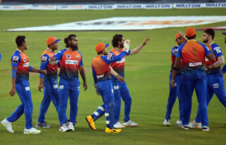 কুমিল্লাকে ব্যাটিংয়ে পাঠাল খুলনা