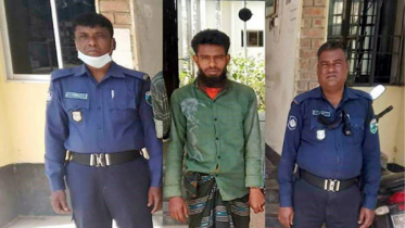 একা পেয়ে স্কুলছাত্রীকে শ্লীলতাহানি, যুবক গ্রেফতার