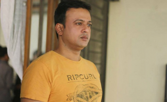 রিয়াজকে হত্যার হুমকি