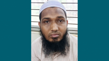 ক্লাসেই মেটান যৌন চাহিদা, শিক্ষক বললেন ‘ভালোবেসে কিস করি’