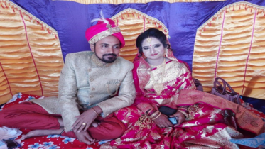 প্রথা ভেঙে বিয়ে, সহযাত্রীদের নিয়ে কনে ছুটলেন বরের বাড়ি