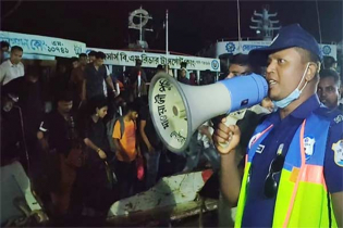শিমুলিয়া-বাংলাবাজার-মাঝিরকান্দিতে লঞ্চ চলাচল বন্ধ