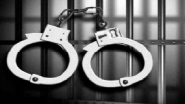 বেড়া সরাতে বাধা দেওয়ায় গৃহবধূকে লাঠিপেটা, গ্রেফতার ১