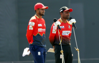 ফাইনালে ওঠার লড়াইয়ে ফিল্ডিংয়ে কুমিল্লা