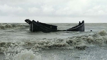 ভোলায় ট্রলারে বজ্রপাত, ৩ জেলে হাসপাতালে
