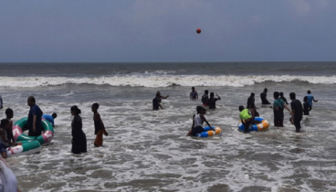 উত্তাল সমুদ্র সৈকত, তৎপর প্রশাসন