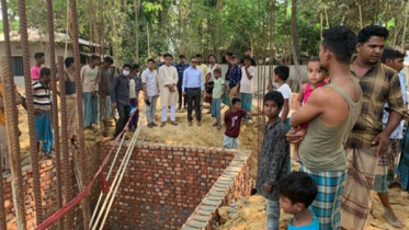 শতবর্ষী খাল ভরাট করায় ৭ দিনের জেল