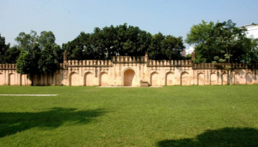 আধুনিক ঢাকার প্রথম ঈদগাহ কোনটা জানেন?