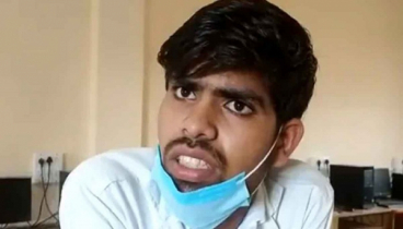 এক সিরিঞ্জে ৩০ শিক্ষার্থীকে টিকা দিলেন স্বাস্থ্যকর্মী
