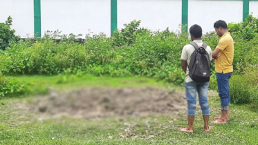 এক মাস পর বোনের খোঁজ পেয়েছেন ঠিকই, তবে বেওয়ারিশ লাশের কবরে