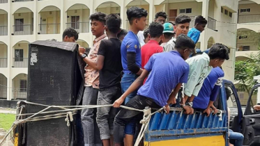 উচ্চশব্দে গান বাজিয়ে নাচানাচি, বয়স কম হওয়ায় ছাড় পেল ১৩৮ কিশোর
