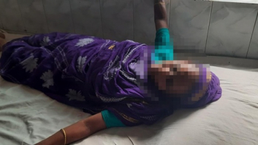 সম্পত্তি লিখে দেওয়ার পরও বৃদ্ধা মাকে দিনভর পেটালো ছেলে-পুত্রবধূ