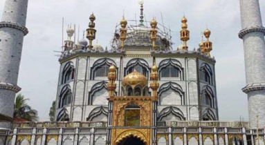 তাজমহলের আদলে মসজিদ হচ্ছে দেশে