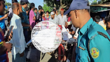 বাসের চাকায় পিষ্ট হয়ে প্রাণ গেল হাফেজ-মুয়াজ্জিনের