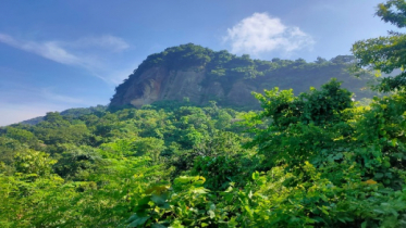 অন্যরকম অভিজ্ঞতা দেবে ‘চন্দ্রনাথ’ পাহাড়