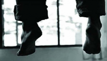বাবার সঙ্গে ঝগড়া, রাজধানীতে ফাঁস দিল যুবক