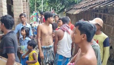 শিক্ষিকা স্ত্রী আয়েশ করছেন বাসায়, স্কুলে ক্লাস নেন ইলেকট্রিক মিস্