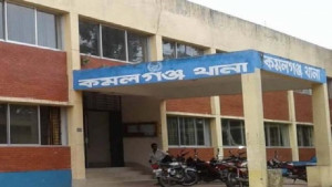 স্বামীর সঙ্গে অভিমান: বিষপানে প্রাণ দিলেন পারভীন 