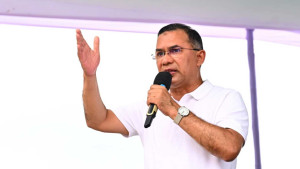 জনকল্যাণে বাধা দিলে ছাড় নয়, কড়া বার্তা প্রধানমন্ত্রীর