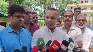 প্রত্যেক উপজেলায় হবে বয়স্ক পুনর্বাসন কমপ্লেক্স: স্বাস্থ্য উপদেষ্টা