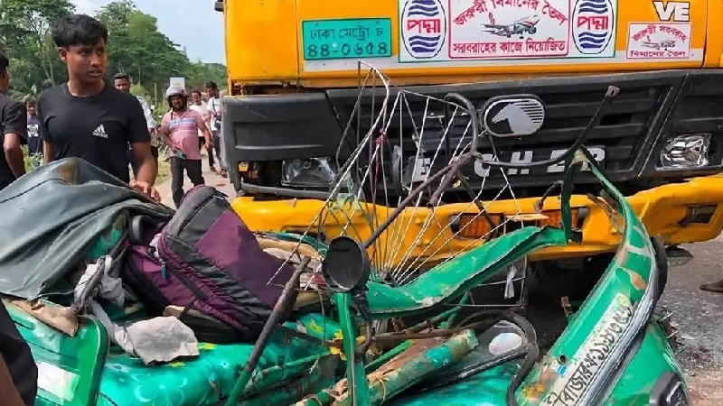 সিলেটে লরি-অটোরিকশার সংঘর্ষে নিহত ৪