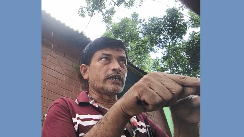 স্কুলছাত্রী ও যুবককে গাছে বেঁধে নির্যাতন, বিএনপি নেতা নয়ন আটক