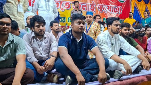 রাষ্ট্রকাঠামোর সংস্কার ছাড়া শুধু সরকার বদল যথেষ্ট নয়: হাসনাত