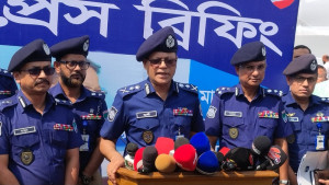 পুলিশকে শক্তিশালী না করলে কেউই স্বাচ্ছন্দ্যে চলাফেরা করতে পারব না