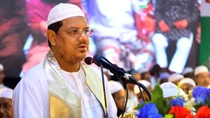 স্থানীয় নির্বাচনে চাঁদাবাজদের বর্জনের আহ্বান চরমোনাই পীরের