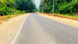 দুর্ঘটনার ঝুঁকি কমাতে চট্টগ্রাম-কক্সবাজার মহাসড়ক প্রশস্ত হচ্ছে