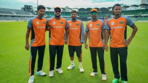 বাংলাদেশ ও পাকিস্তান সেমিতে নামছে আজ: বিপদ বৃষ্টি হলেই