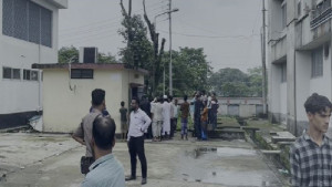 সুনামগঞ্জে মাকে কুপিয়ে হত্যার অভিযোগে ছেলে আটক