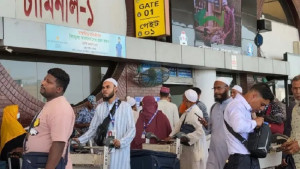 সৌদি আরবগামী ৬১ ফ্লাইট বাতিল, বিপাকে হাজারো যাত্রী