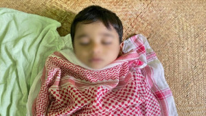 নানাবাড়ি বেড়াতে গিয়ে পুকুরে ডুবে প্রাণ গেল লায়েনের