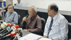 বিদ্যুৎ খাতে লুটপাটের সুযোগ দিতেই দায়মুক্তি আইন: রিজভী