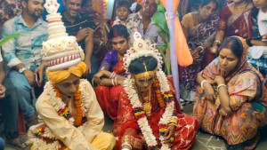 দারিদ্রের কষাঘাতে ভাঙলেও, অবশেষে ধুমধামেই বিয়ে হলো সুচিত্রার