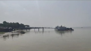 দাকোপের নলিয়ান থেকে মোংলার পথে প্রধানমন্ত্রী