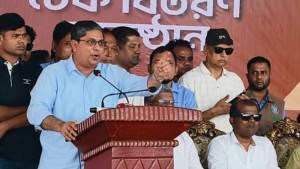 বিএনপির নির্যাতিত নেতাকর্মীরা পর্যায়ক্রমে চাকরি পাবেন : শাহে আলম
