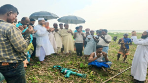 মদনে কৃষকদের তৃষ্ণা মেটাতে হাওরে টিউবওয়েল স্থাপন