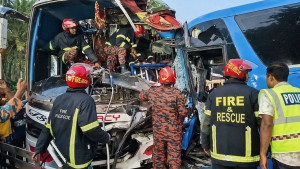 ৩ দিনের মাথায় বড়াইগ্রামে আবারও বাস দুর্ঘটনা, নিহত ১
