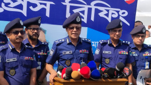 পুলিশ শক্তিশালী না হলে নিরাপদে চলা যাবে না: আইজিপি